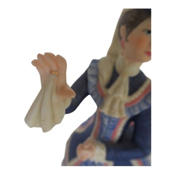 Lenox Vintage Grand Tour Fine Bisque Porcelain Sculpture - Picture 3 of 15